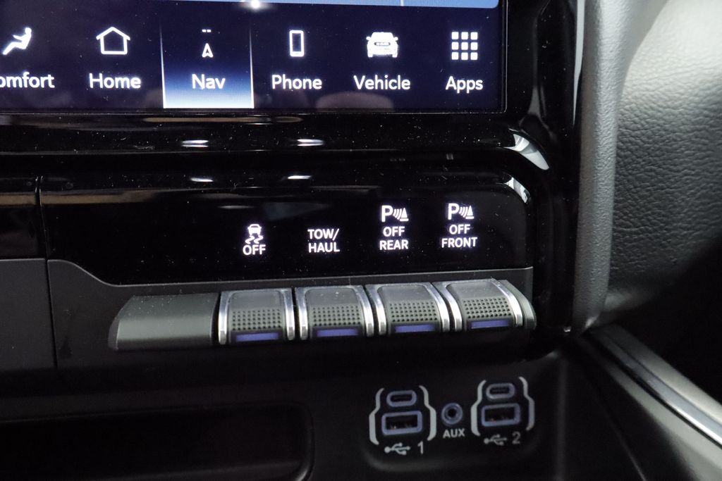 Thumbnail: 2023 RAM 1500 - 32