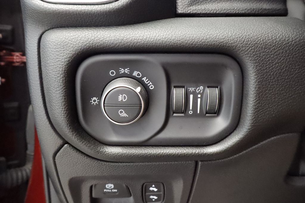 Thumbnail: 2023 RAM 1500 - 26