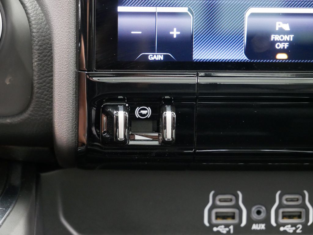 Thumbnail: 2026 RAM 1500 - 11