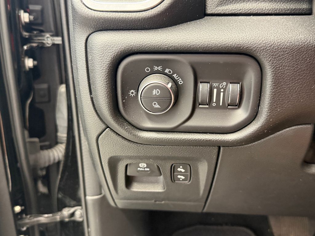 Thumbnail: 2023 RAM 1500 - 24