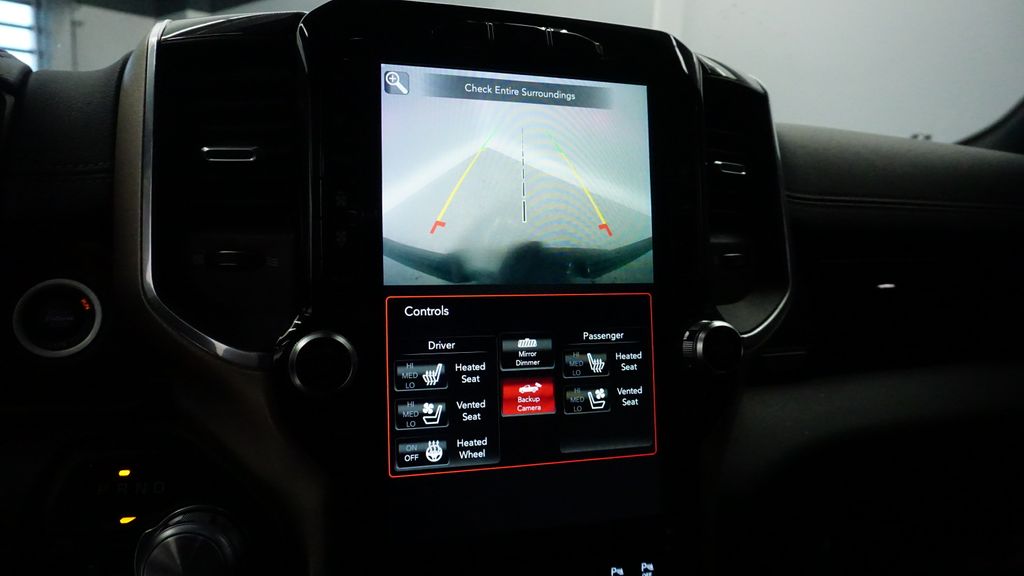 Thumbnail: 2019 RAM 1500 - 33