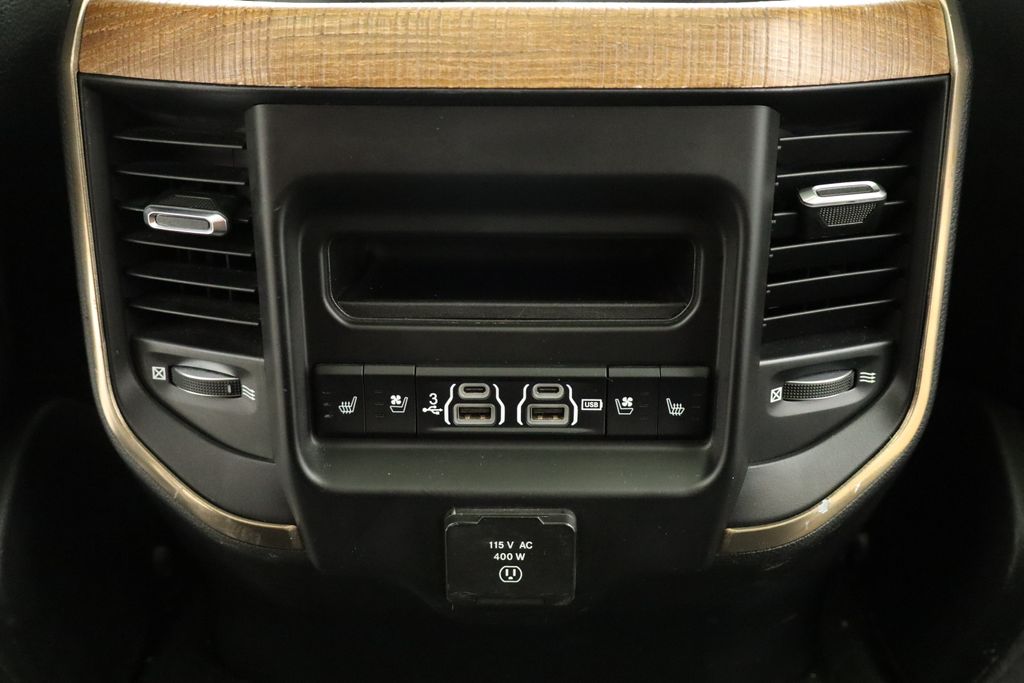 Thumbnail: 2019 RAM 1500 - 15