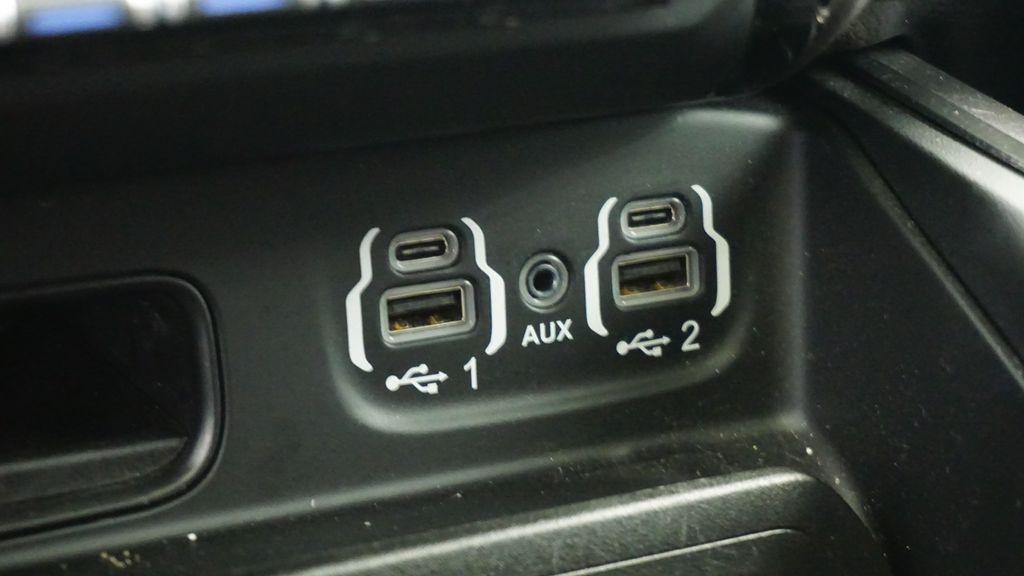 Thumbnail: 2021 RAM 1500 - 32