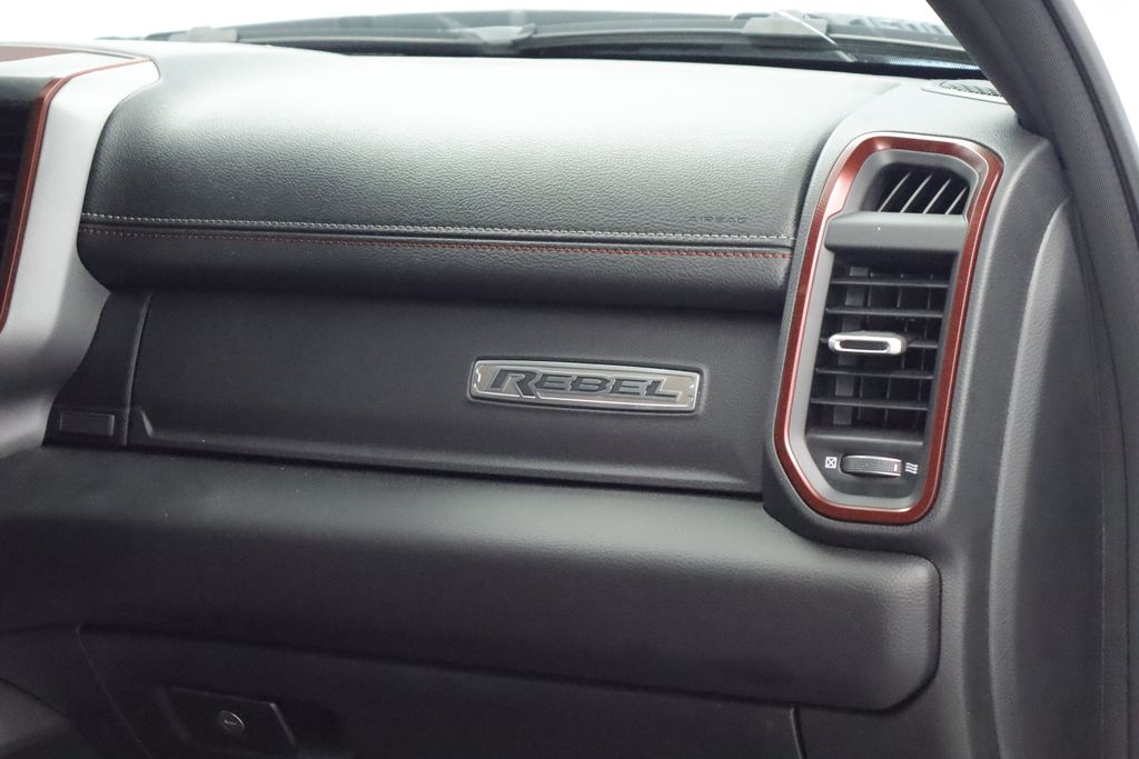 Thumbnail: 2025 RAM 1500 - 21
