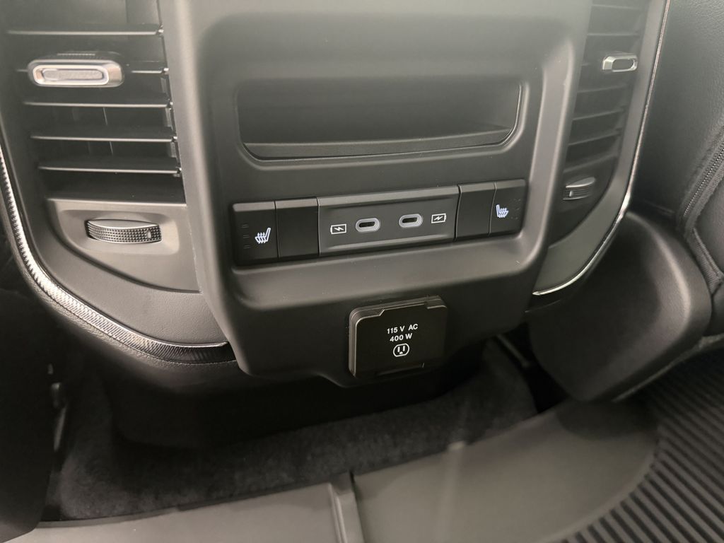Thumbnail: 2026 RAM 1500 - 22