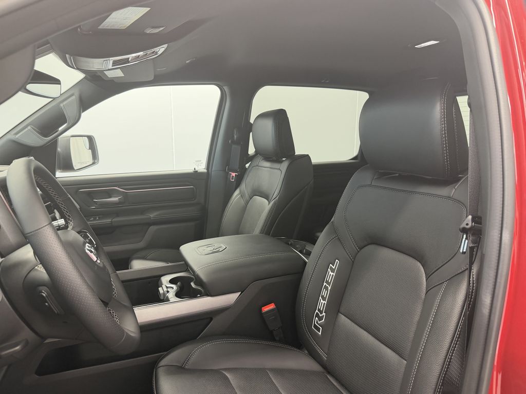 Thumbnail: 2026 RAM 1500 - 9