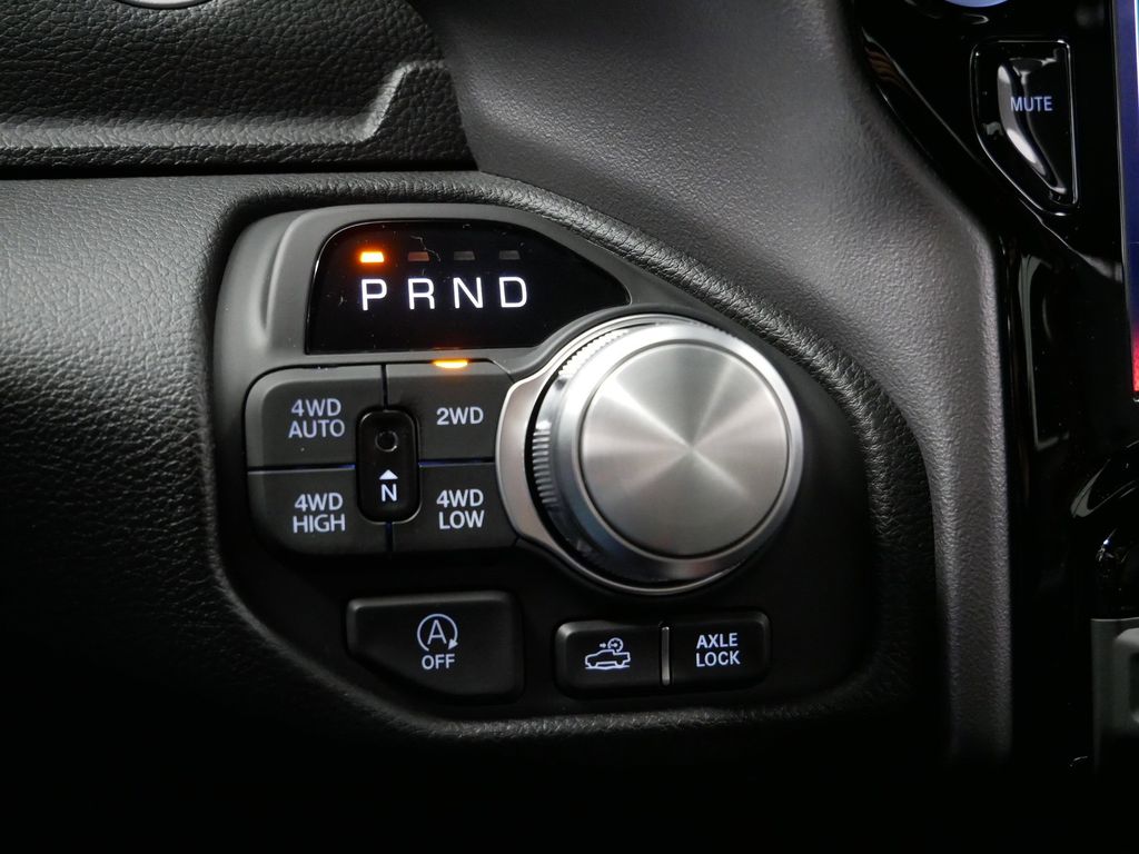 Thumbnail: 2026 RAM 1500 - 36