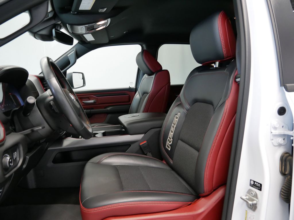 Thumbnail: 2024 RAM 1500 - 9