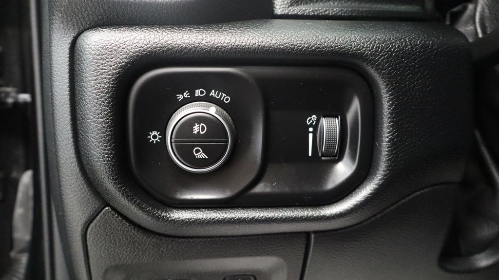 Thumbnail: 2022 RAM 1500 - 32