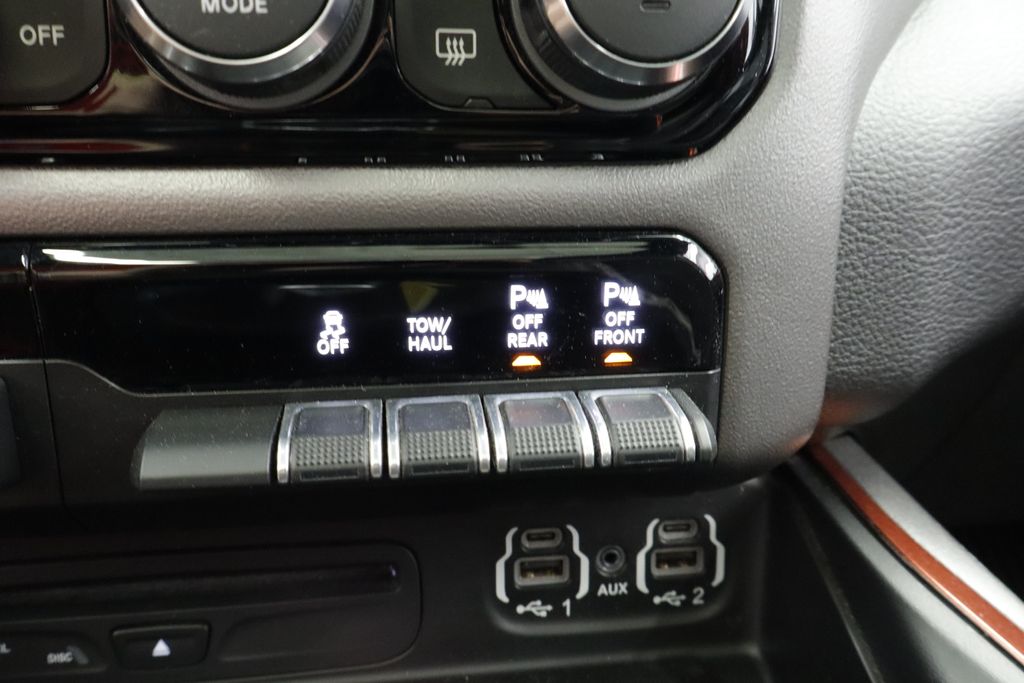 Thumbnail: 2019 RAM 1500 - 34