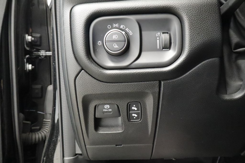 Thumbnail: 2020 RAM 1500 - 24