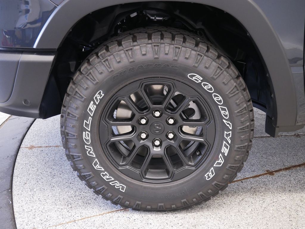 Thumbnail: 2026 RAM 1500 - 7
