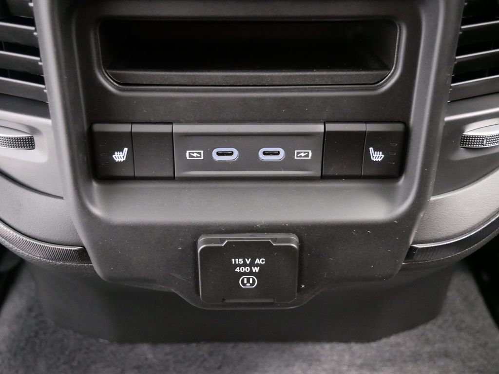 Thumbnail: 2026 RAM 1500 - 18
