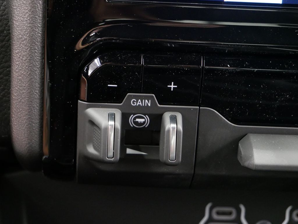 Thumbnail: 2026 RAM 1500 - 12