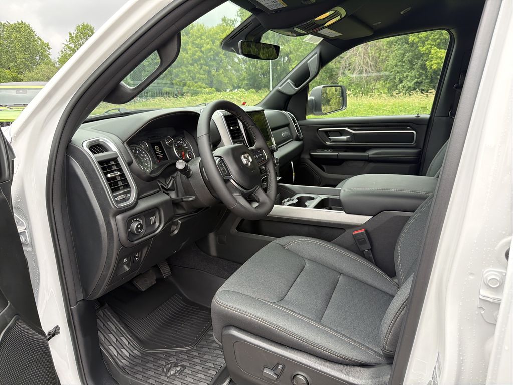 Thumbnail: 2026 RAM 1500 - 10