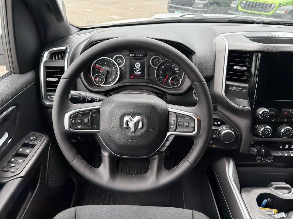 Thumbnail: 2026 RAM 1500 - 9