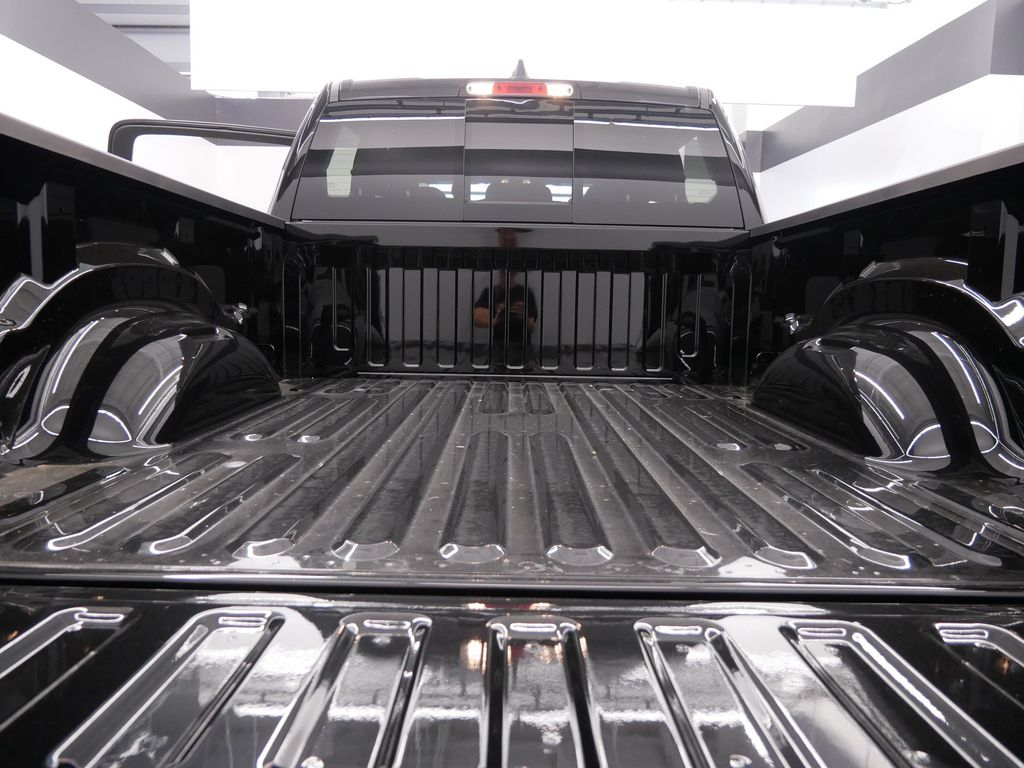 Thumbnail: 2026 RAM 1500 - 14