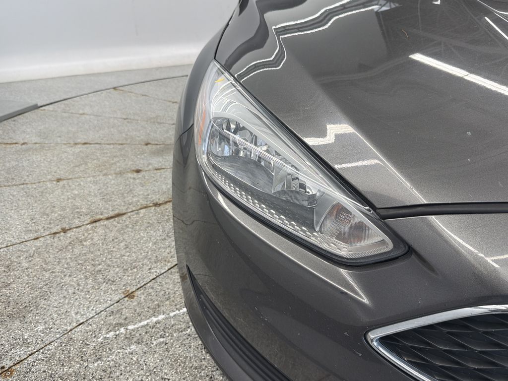 Thumbnail: 2018 Ford Focus - 7
