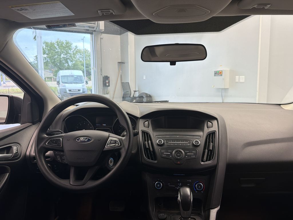 Thumbnail: 2018 Ford Focus - 2