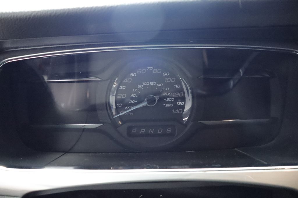 Thumbnail: 2013 Ford Taurus - 23