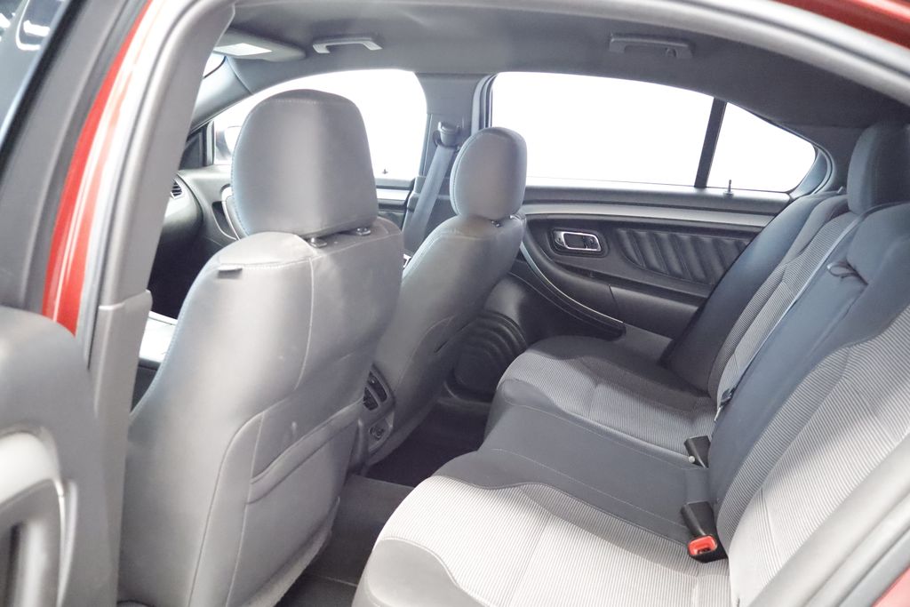 Thumbnail: 2013 Ford Taurus - 9