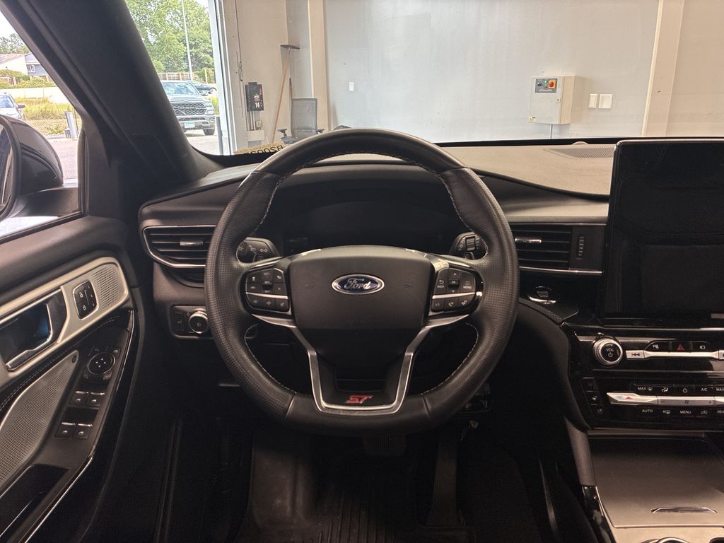 Thumbnail: 2021 Ford Explorer - 2
