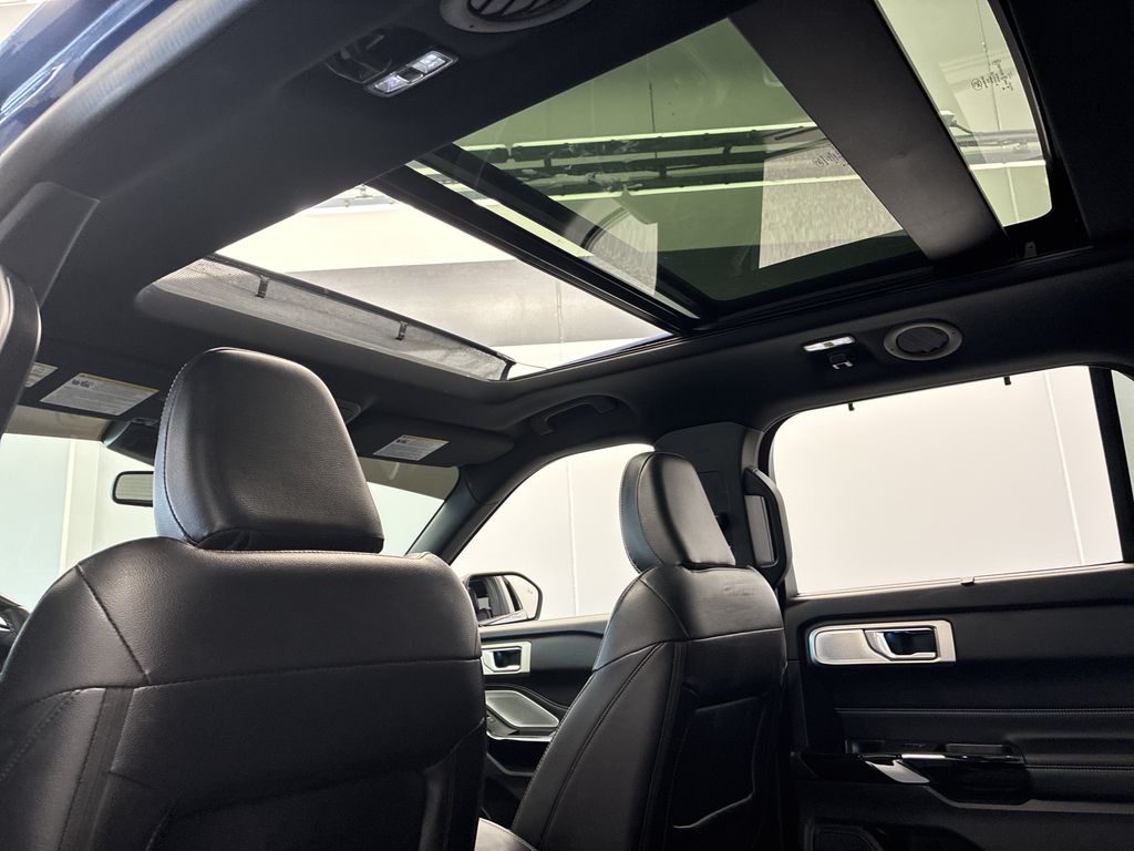 Thumbnail: 2021 Ford Explorer - 26