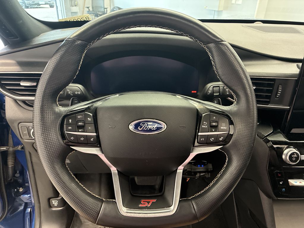 Thumbnail: 2021 Ford Explorer - 13