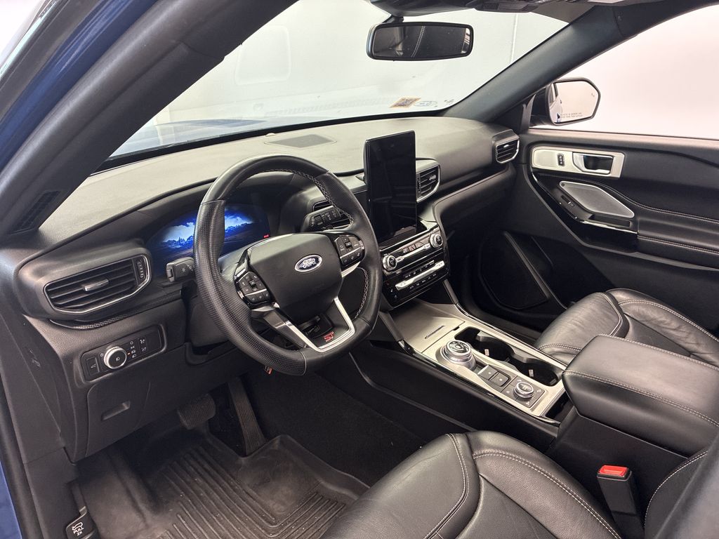 Thumbnail: 2021 Ford Explorer - 12
