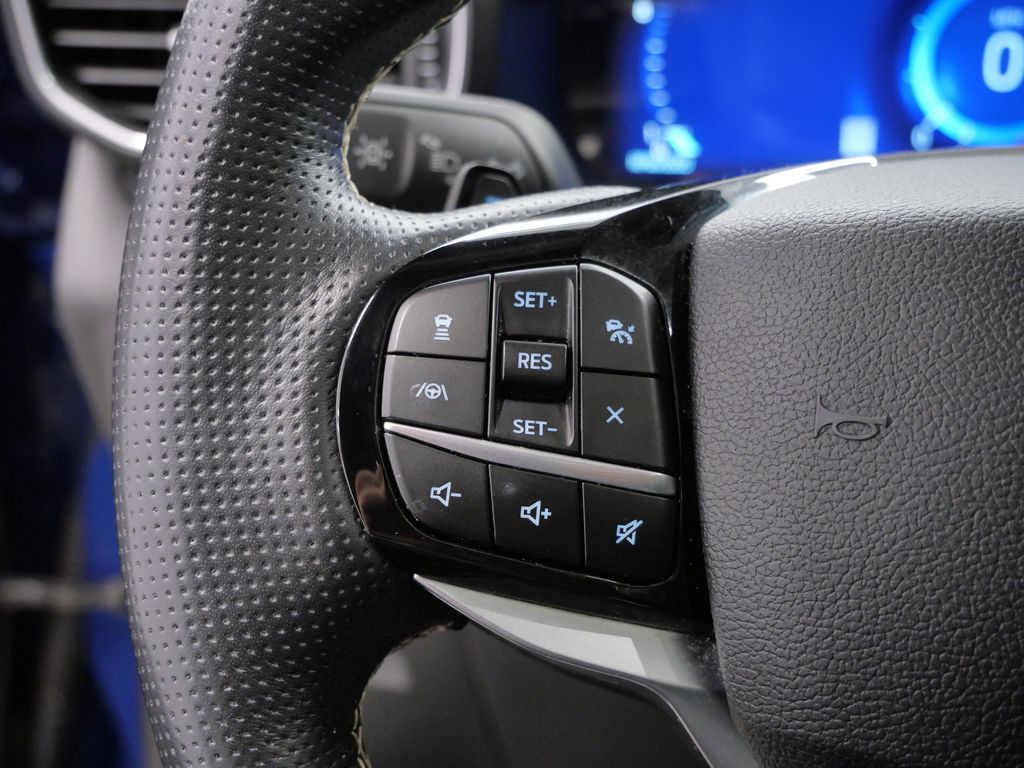 Thumbnail: 2021 Ford Explorer - 21