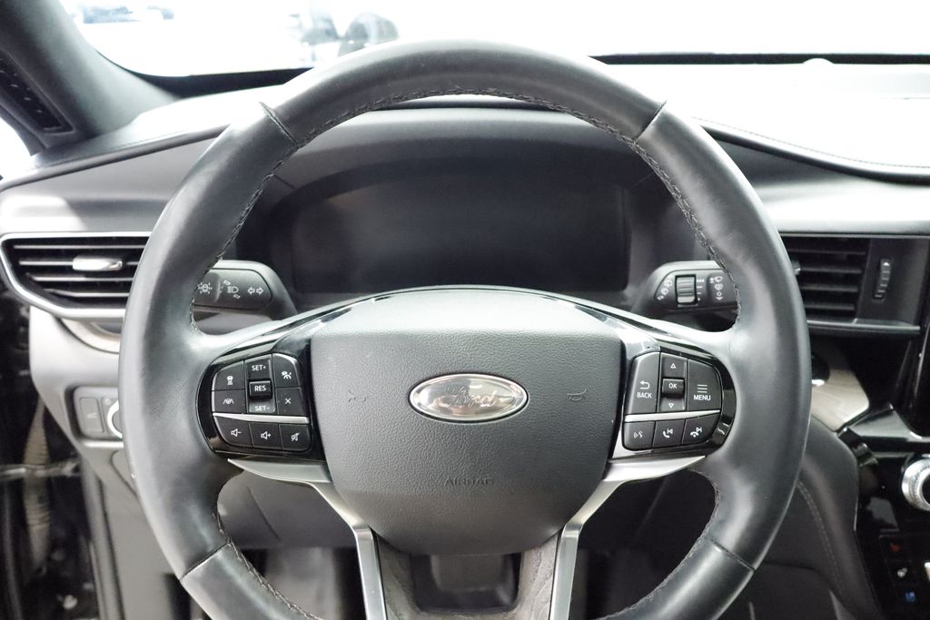 Thumbnail: 2022 Ford Explorer - 12