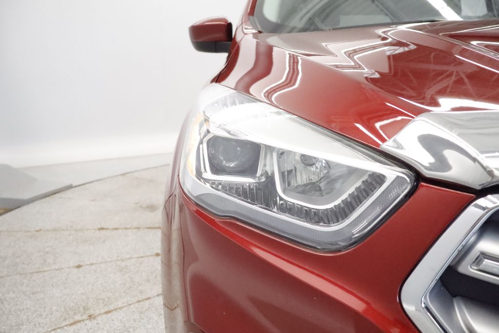Thumbnail: 2017 Ford Escape - 22