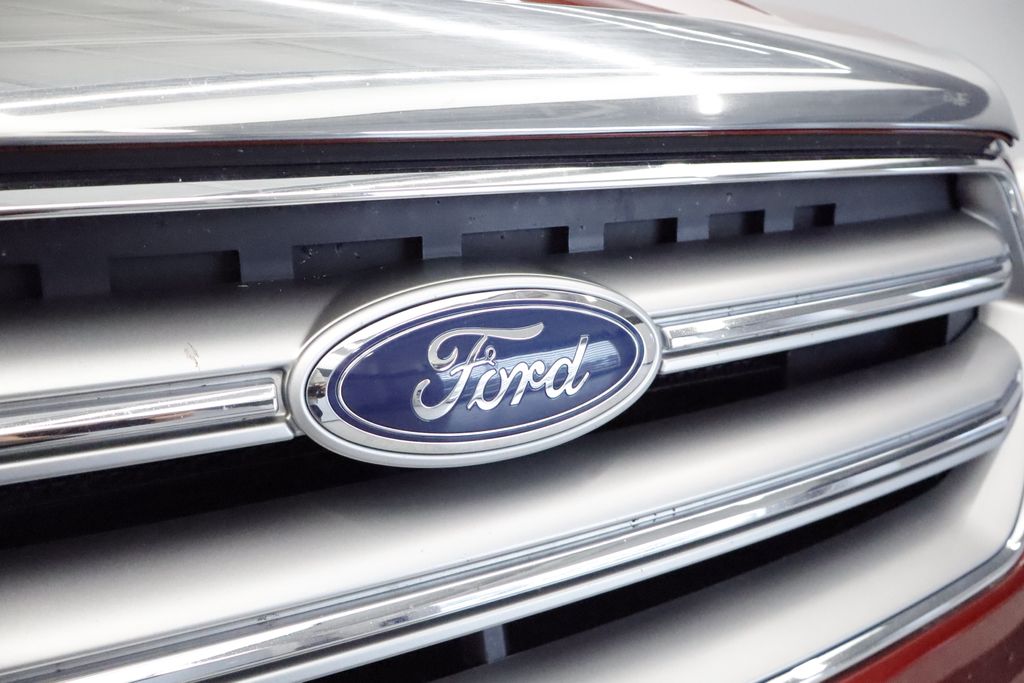 Thumbnail: 2017 Ford Escape - 7