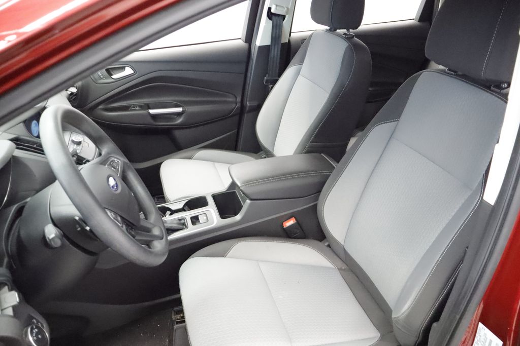 Thumbnail: 2017 Ford Escape - 10