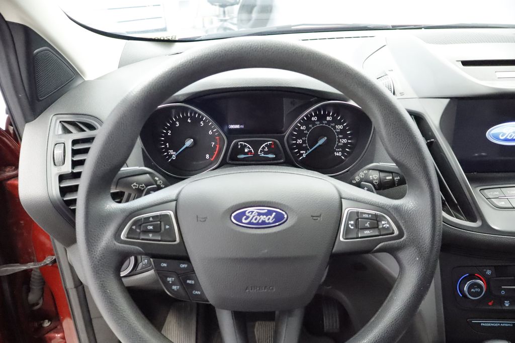 Thumbnail: 2017 Ford Escape - 13