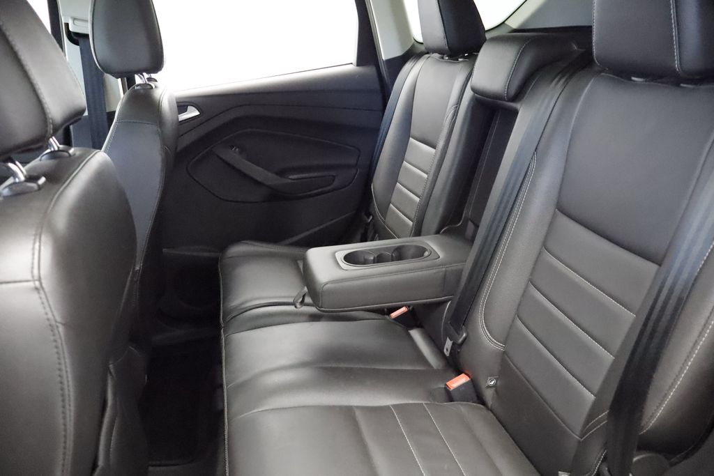 Thumbnail: 2016 Ford Escape - 21