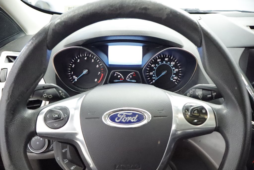 Thumbnail: 2016 Ford Escape - 22