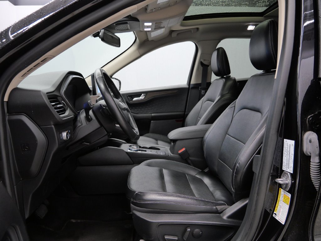 Thumbnail: 2020 Ford Escape - 8