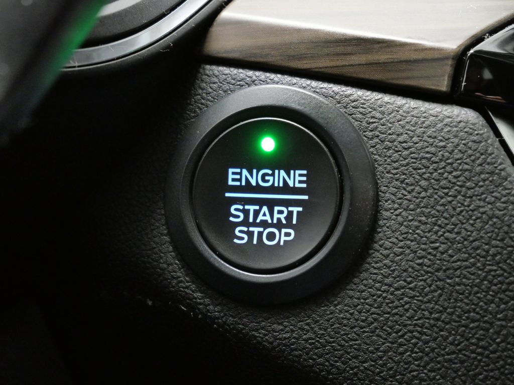 Thumbnail: 2020 Ford Escape - 26