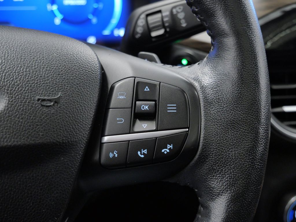 Thumbnail: 2020 Ford Escape - 21