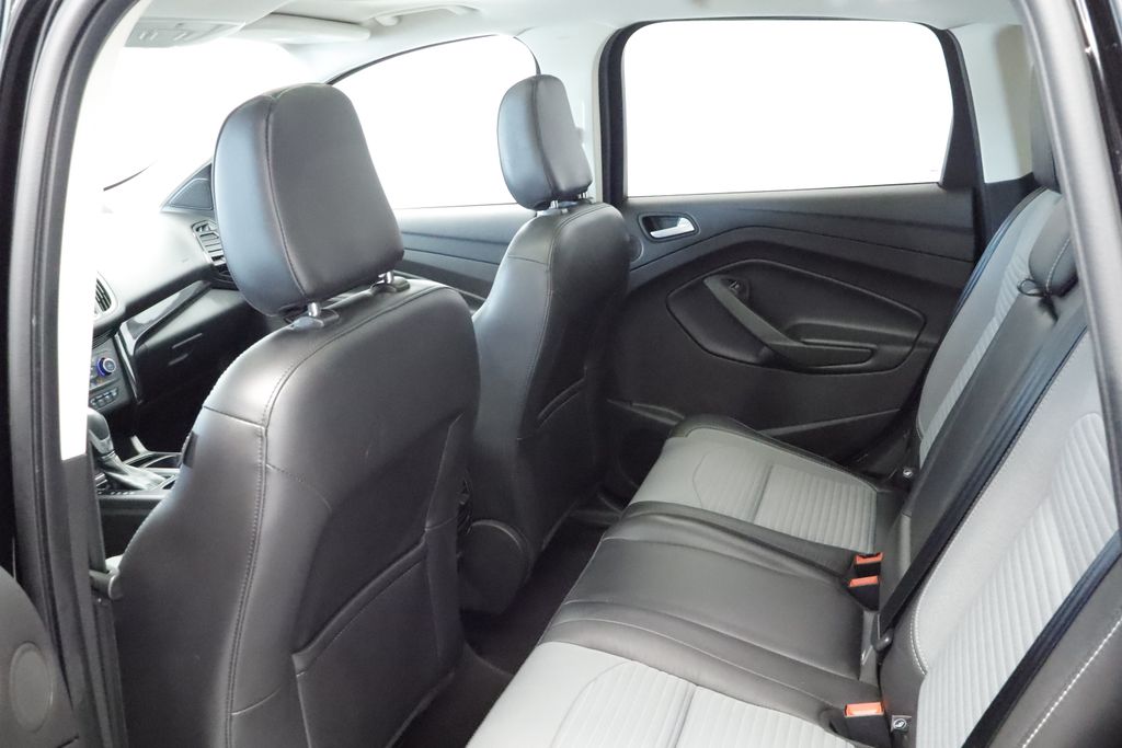 Thumbnail: 2019 Ford Escape - 10