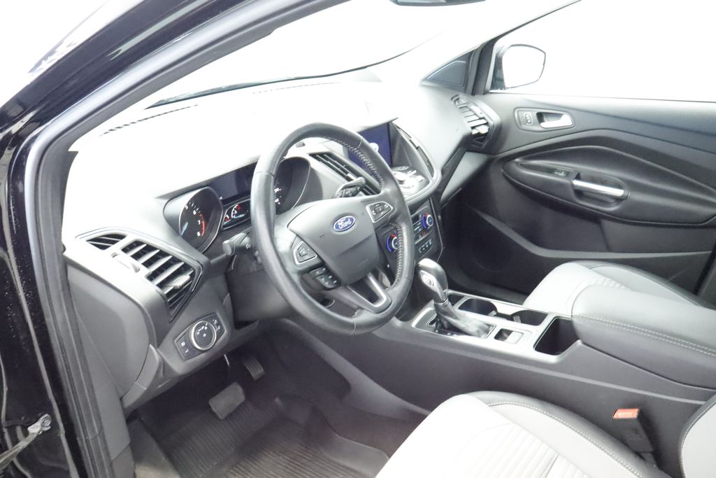 Thumbnail: 2019 Ford Escape - 12