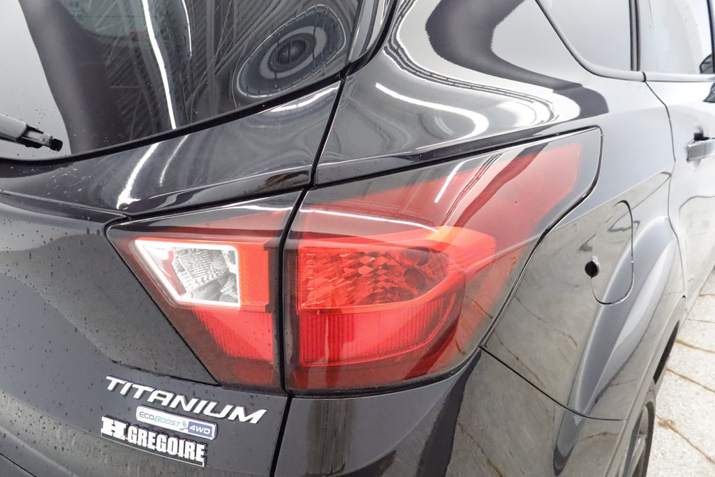 Thumbnail: 2019 Ford Escape - 24
