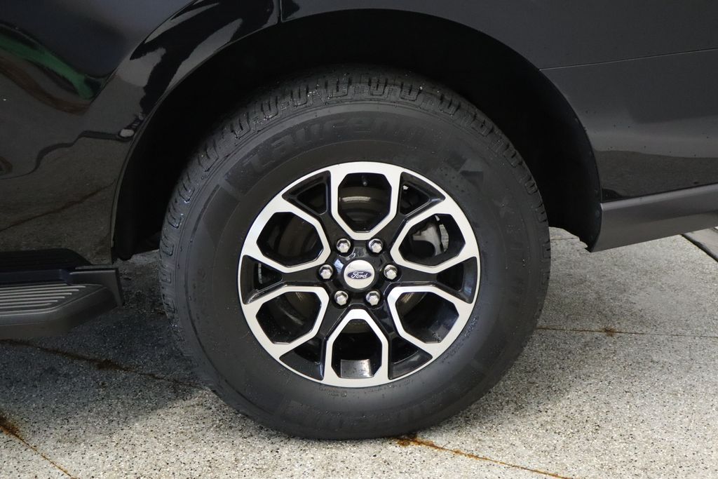 Thumbnail: 2024 Ford Expedition - 23