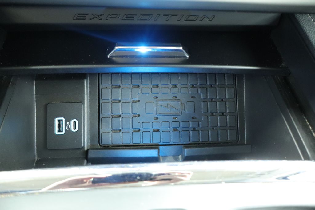 Thumbnail: 2024 Ford Expedition - 37
