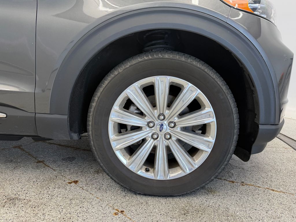 Thumbnail: 2020 Ford Explorer - 7