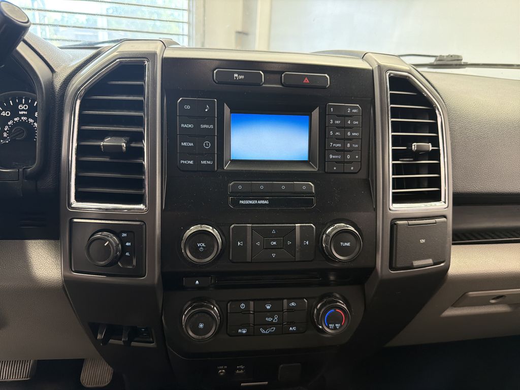 Thumbnail: 2015 Ford F-150 - 14