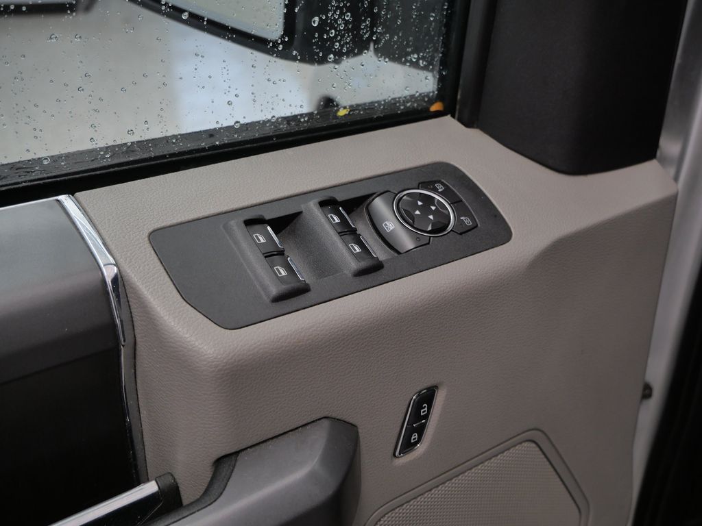 Thumbnail: 2015 Ford F-150 - 20