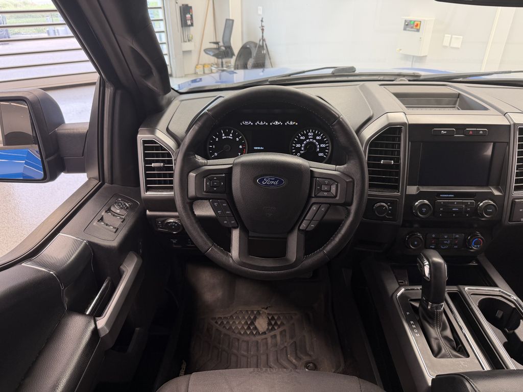 Thumbnail: 2019 Ford F-150 - 9