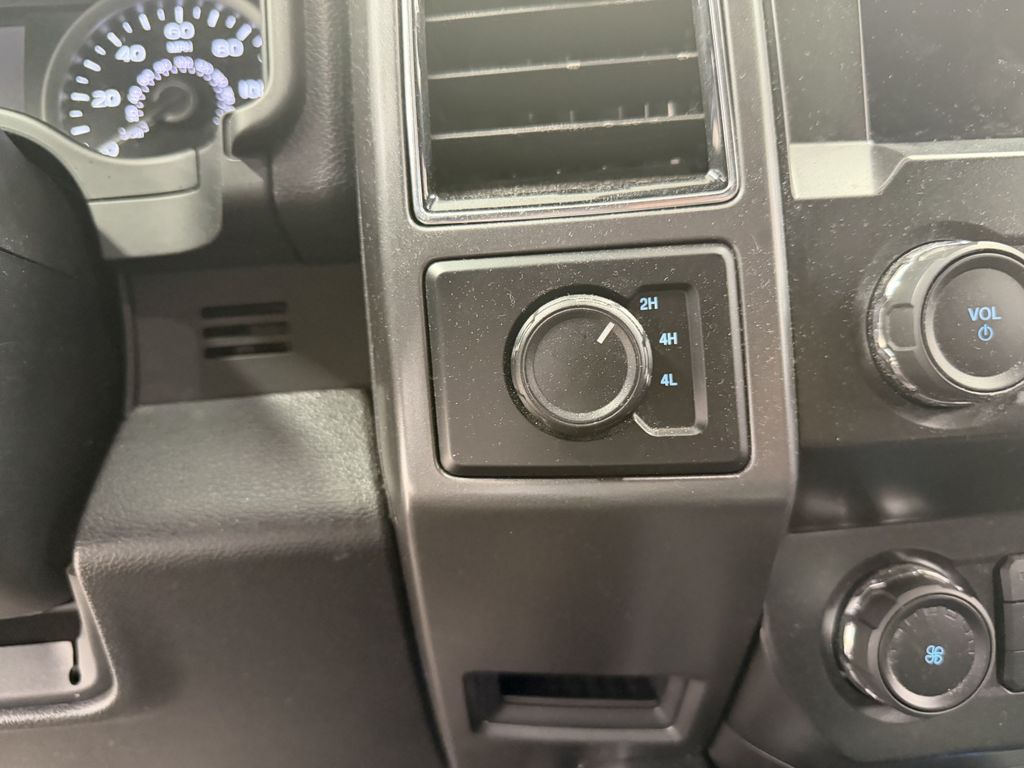 Thumbnail: 2019 Ford F-150 - 26